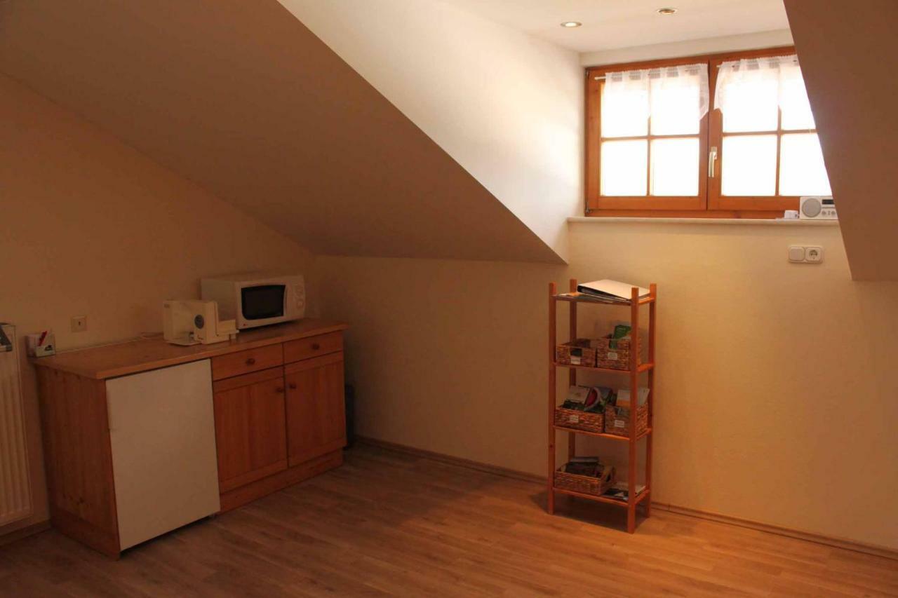 Ferienwohnung Cornelia Frisch ザンクト・オスヴァルト エクステリア 写真